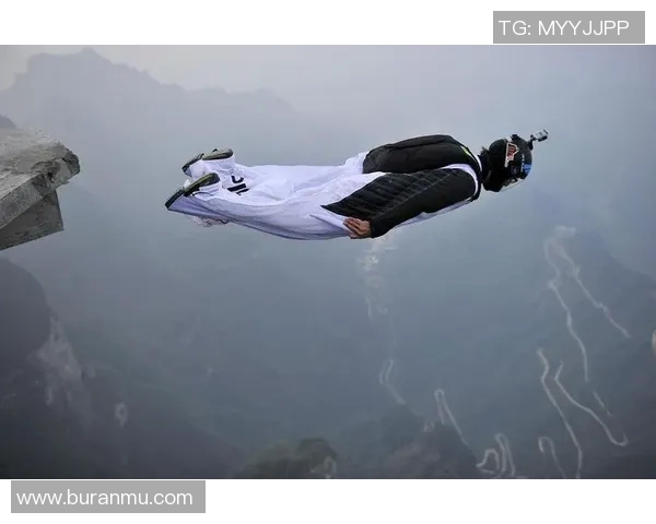 极限运动的魅力与挑战:走近南京极限运动队的激情与力量